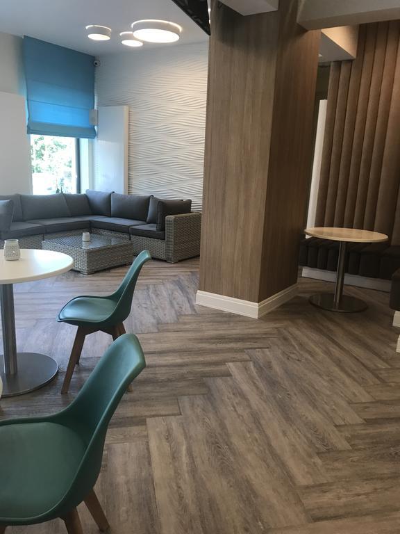 Villa Marlena Centrum-Kawa,Herbata I Soki Dostepne Cala Dobe W Cenie Pokoju Ustronie Morskie Eksteriør billede