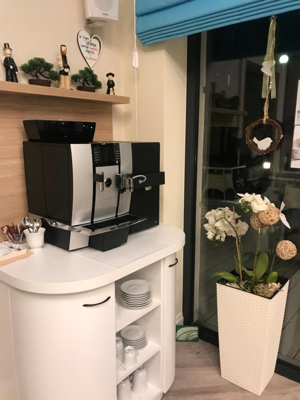 Villa Marlena Centrum-Kawa,Herbata I Soki Dostepne Cala Dobe W Cenie Pokoju Ustronie Morskie Eksteriør billede